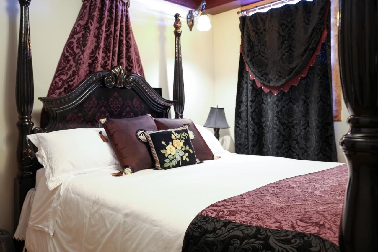 The Cochrane Rockyview Hotel Екстериор снимка